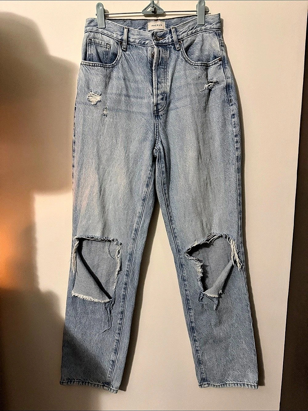 PacSun Dad Jean Ripped Light Indigo Boyfriend Jeans Blue Waist 27